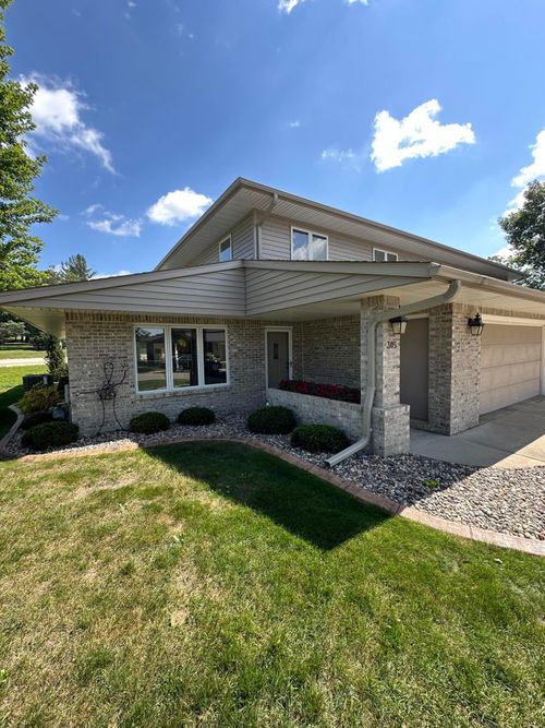 305 Salem Point Dr Sw, Rochester, MN, 55902-1316 | Card Image