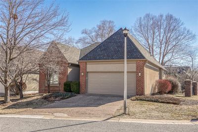 8823 W 142nd Court, House other with 3 bedrooms, 3 bathrooms and null parking in Overland Park KS | Image 2