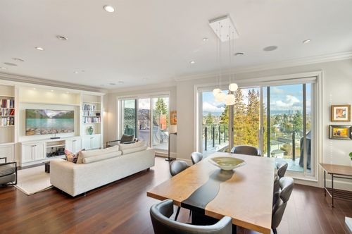 4578 Puget Dr, Vancouver, BC, V6L2V8 | Card Image