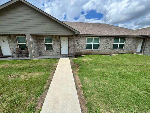 462 Derrs Chapel Rd, Italy, TX, 76651-4040 | Card Image