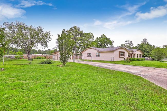 3 large lots | Image 7