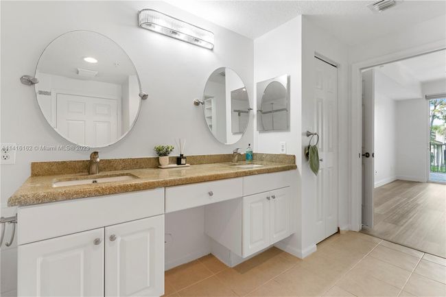 APT-25 - 22701 Camino Del Mar, Condo with 3 bedrooms, 2 bathrooms and null parking in Boca Raton FL | Image 7