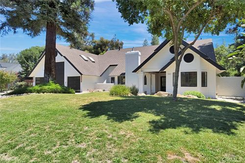 7442 N Tahan, Fresno, CA, 93711 | Card Image