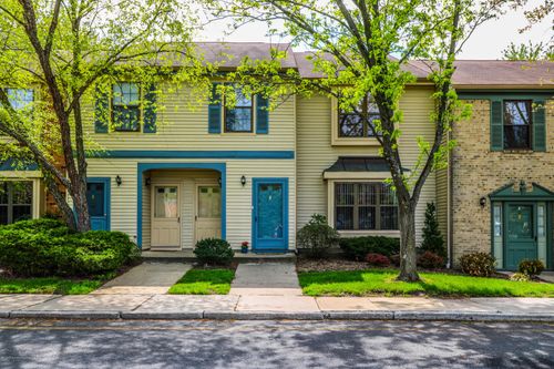 9 Amherst Ct, Aberdeen, NJ, 07747-1852 | Card Image