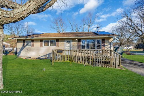 2 Drew Ct, Jackson, NJ, 08527-1814 | Card Image