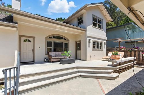 890 Pinetree Ln, Aptos, CA, 95003 | Card Image
