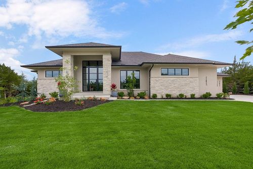 11560 S Wild Rose Ln, Olathe, KS, 66061 | Card Image