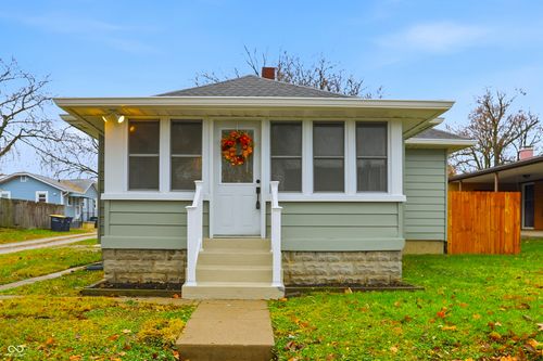 1121 Alton St, Beech Grove, IN, 46107-1733 | Card Image