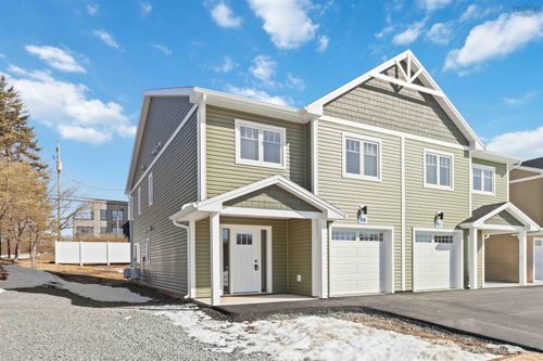 12 Nottingham Lane, Enfield, NS, B2T0T2 | Card Image