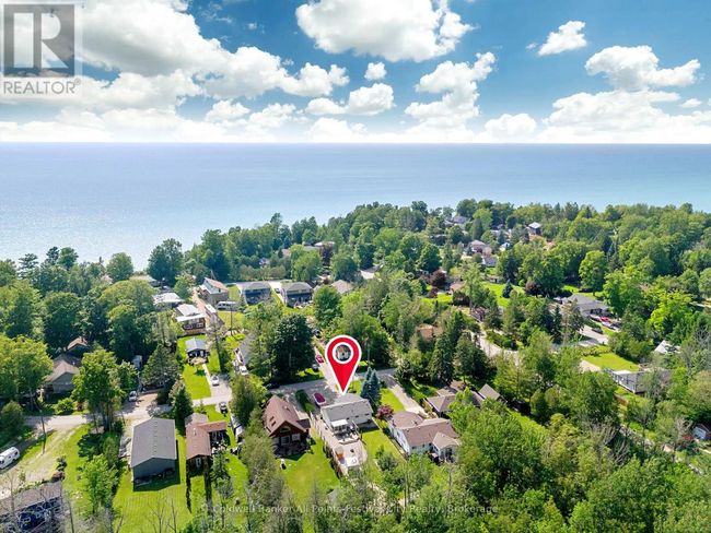 7 Andrew Cres, House other with 2 bedrooms, 1 bathrooms and 6 parking in Goderich ON | Image 5