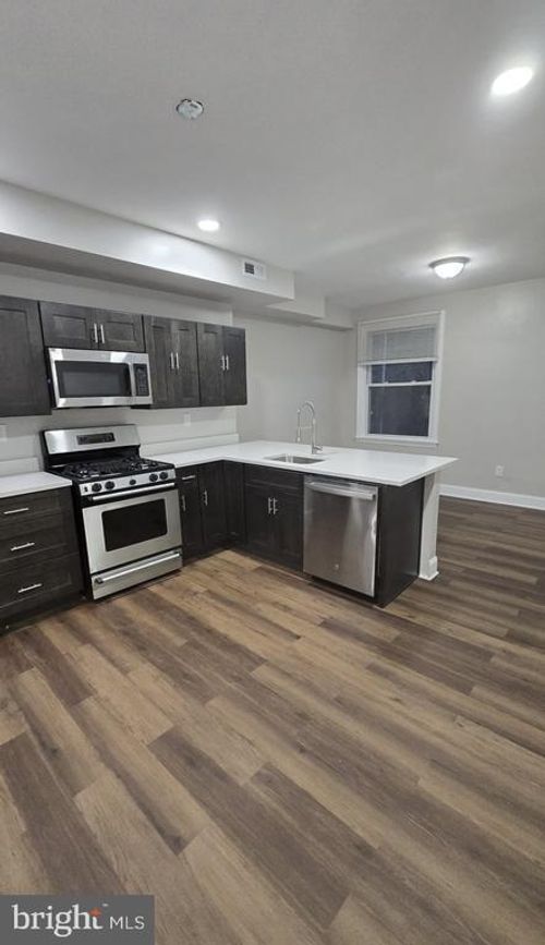 2735 E Preston St, BALTIMORE, MD, 21213-3837 | Card Image