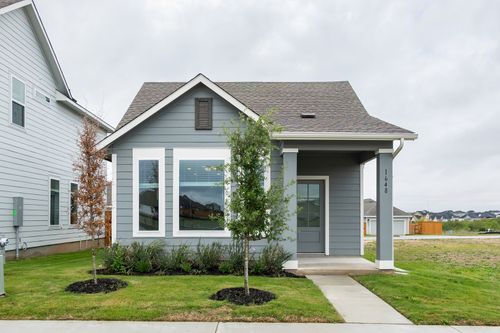 1648 Esplanade Pkwy, San Marcos, TX, 78666-5545 | Card Image