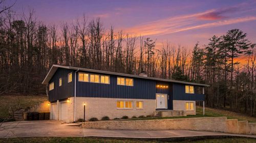 52 Granite Dr, Somerset, KY, 42501-6274 | Card Image