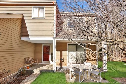 103 Rambling Brook Rd, Chappaqua, NY, 10514-3712 | Card Image