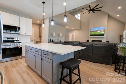 1309 Oak Canopy Rd, Lincolnton, NC, 28092-7422 | Card Image