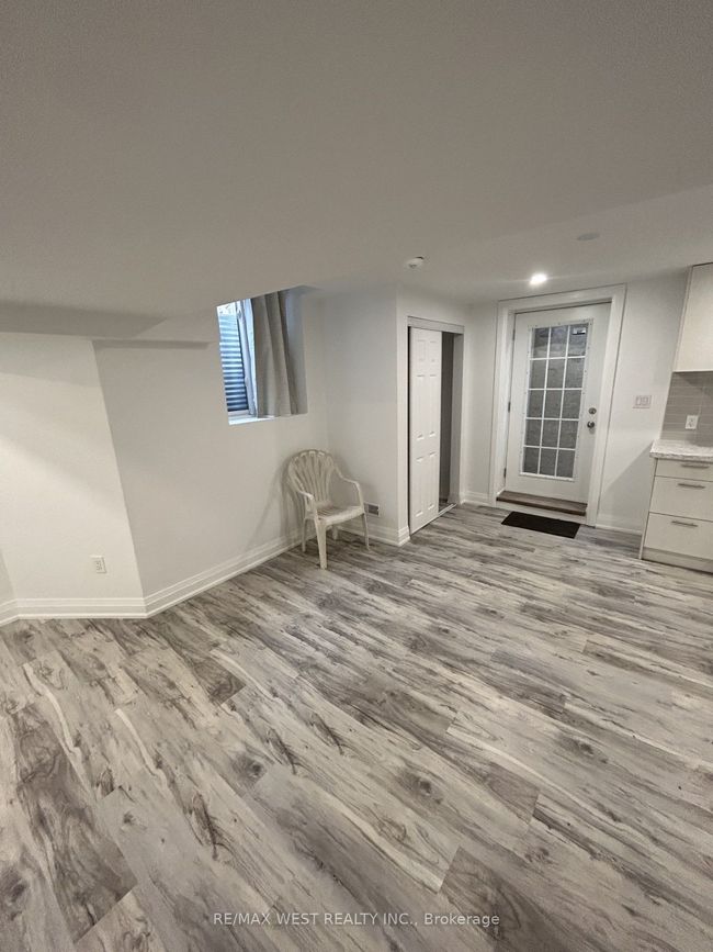 LOWER - 26 Doric St, House other with 1 bedrooms, 1 bathrooms and 1 parking in Ajax ON | Image 11