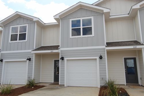 323 Callie Dr, Crestview, FL, 32536-1759 | Card Image