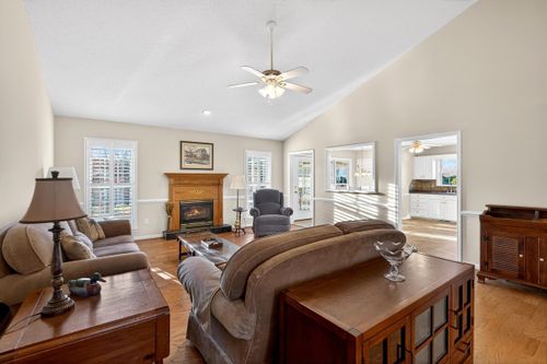 834 Indian Trail Run, Inman, SC, 29349-6619 | Card Image