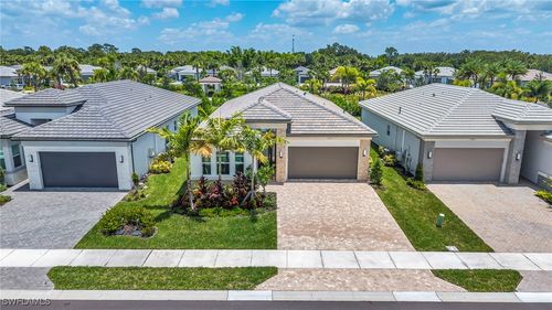12445 Dahlia Ct, NAPLES, FL, 34120-4070 | Card Image