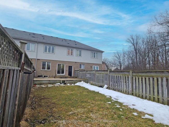 321 Bussel Cres, House attached with 3 bedrooms, 3 bathrooms and 2 parking in Milton ON | Image 42