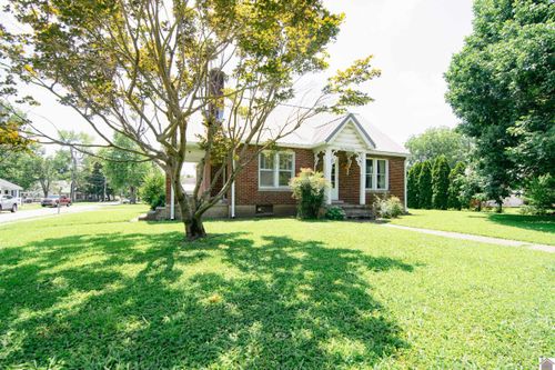 901 W Main St, Princeton, KY, 42445-1217 | Card Image