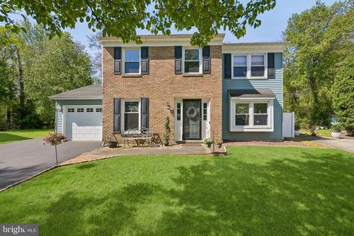 9 Huntington Ct, MARLTON, NJ, 08053-2872 | Card Image