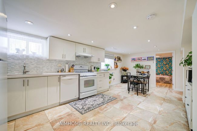 221 St Lawrence St, House other with 4 bedrooms, 3 bathrooms and 3 parking in Whitby ON | Image 30