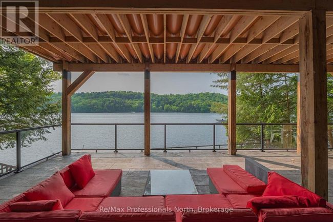 1024 Albert Lane E, House other with 5 bedrooms, 3 bathrooms and 3 parking in Algonquin Highlands (Sherborne) ON | Image 10