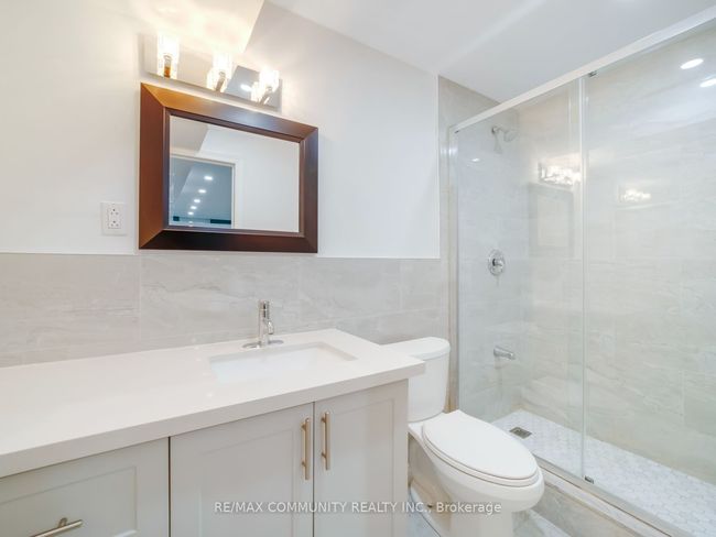 31 Clover St, House other with 4 bedrooms, 4 bathrooms and 2 parking in Markham ON | Image 34