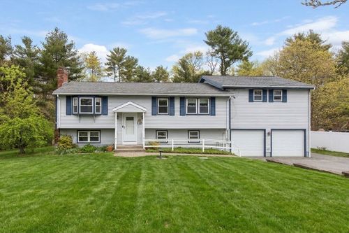 146 Field St, Taunton, MA, 02780-1137 | Card Image