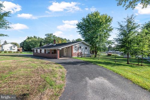 2327 Turkey Point Rd, Baltimore, MD, 21221-1831 | Card Image