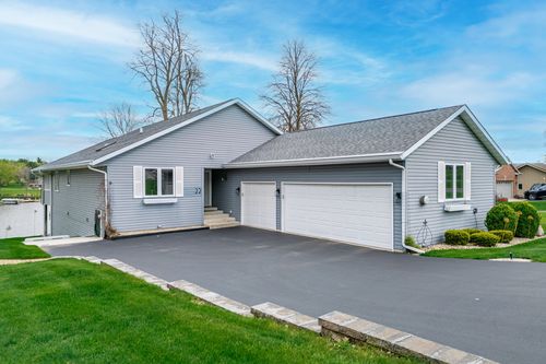 22 Delburne Dr, DAVIS, IL, 61019-9540 | Card Image