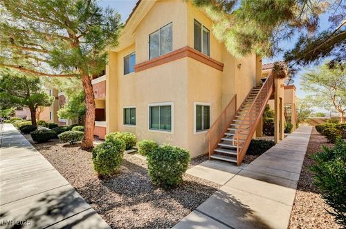 1035-1050 E Cactus Ave, Las Vegas, NV, 89183-7364 | Card Image