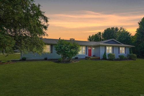 1947 E Wade Rd, Warsaw, IN, 46580-7696 | Card Image
