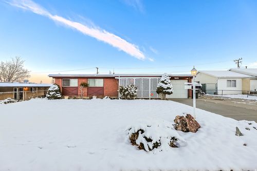 185 Crest Cir, Tooele, UT, 84074-2726 | Card Image