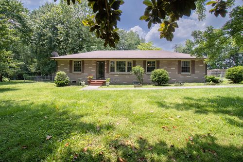 205 Hamlett Dr, White House, TN, 37188-9176 | Card Image