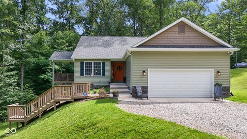 6870 Four Mile Ridge Rd, Nashville, IN, 47448-7831 | Card Image