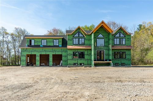 1497 Pippin Orchard Road, Cranston, RI, 02921 | Card Image