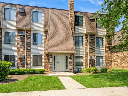 apt-1b-249 W Court Of Shorewood, Vernon Hills, IL, 60061-2531 | Card Image