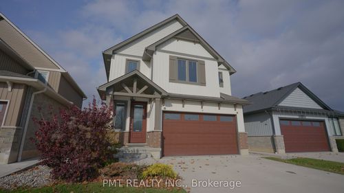 {{alt}} | Card Image