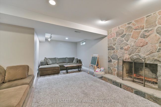 1221 Grandview Dr, House other with 5 bedrooms, 4 bathrooms and 4 parking in Oakville ON | Image 36