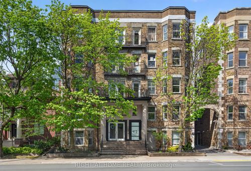 301-412 Jarvis Street, Toronto, ON, M4Y2G6 | Card Image