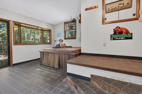 51 Mo-Sett Avenue, Goffstown, NH, 03045 | Card Image