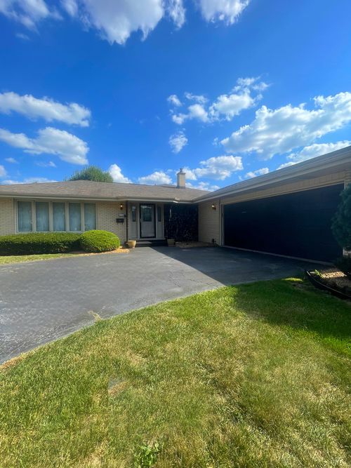 17129 Greenwood Ave, South Holland, IL, 60473-3541 | Card Image