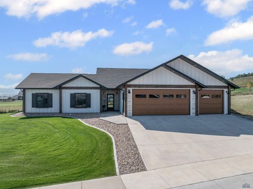 7935 Brooks Loop, Spearfish, SD, 57783-6349 | Card Image