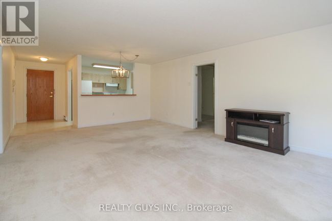 4 - 693 Whitaker St, Townhouse with 2 bedrooms, 2 bathrooms and 1 parking in Peterborough ON | Image 20
