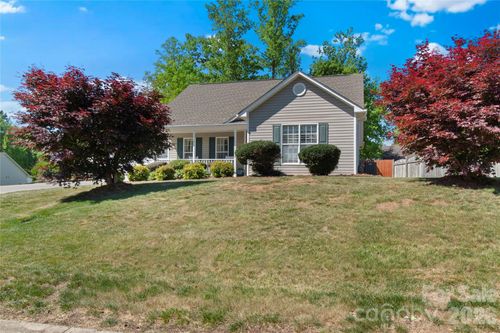 1796 Pebble Run Ln, Clemmons, NC, 27012-7438 | Card Image