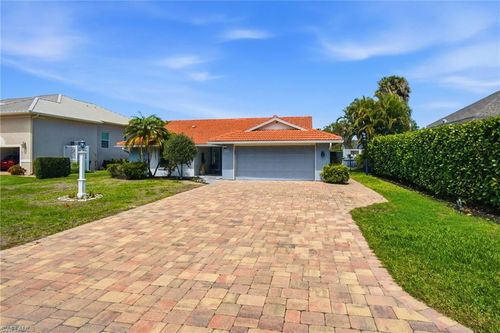 455 Bayside Ave, NAPLES, FL, 34108-2314 | Card Image