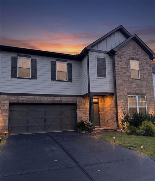 215 Foxhill Dr, Dawsonville, GA, 30534-5871 | Card Image