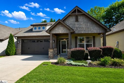 26 Dolerite Dr, Taylors, SC, 29687-5352 | Card Image